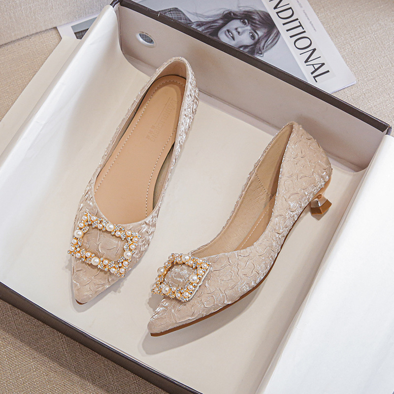 Ivory Textured Satin Pointed T - đánh giá và giá Shoes Women Pumps